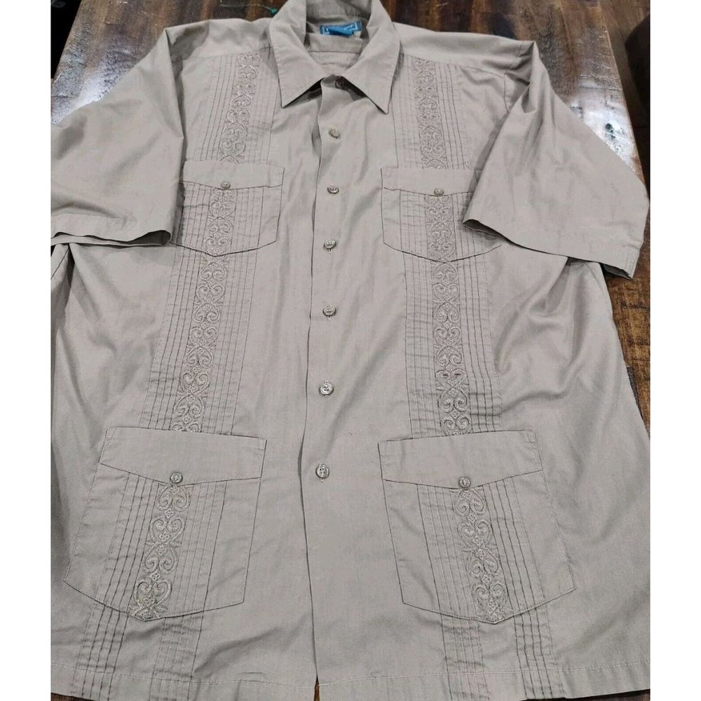 TropiCool Shirt Mens Large Short Sleeves Button UpTan 4 Pockets Embroidered Flaw